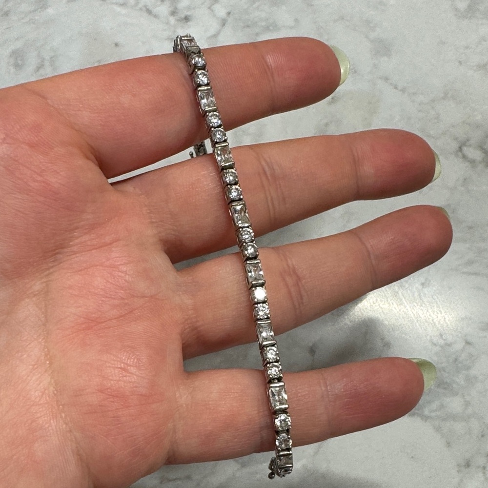 Vintage 1950s–1980s Sterling Silver 925 Tennis Bracelet w/ Rare Crucifix Clasp